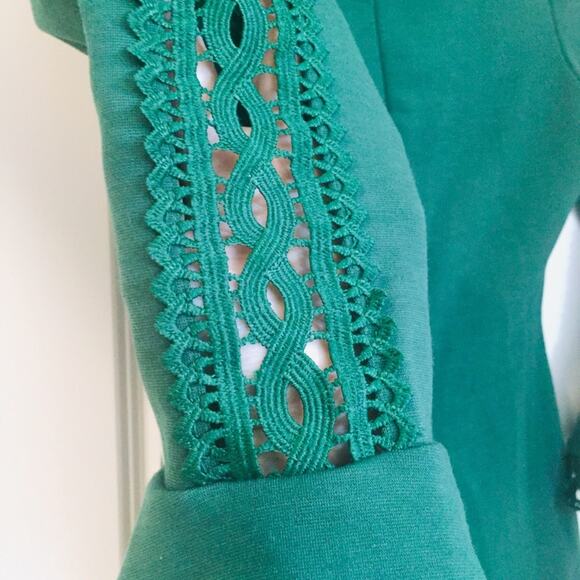LULUS Emerald Green Bell Sleeve Mini Bodycon Cutout Dress XS Fitted NEW - Picture 10 of 11